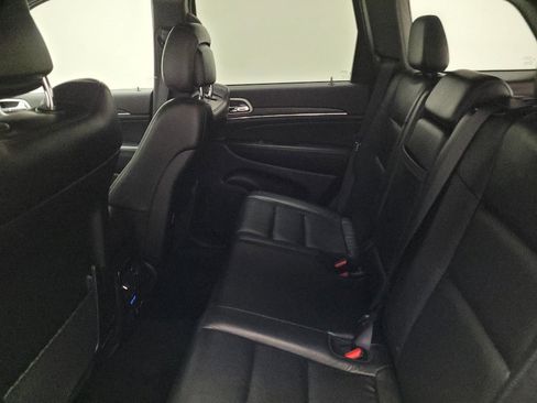 Used 2021 Jeep Grand Cherokee Limited image 18