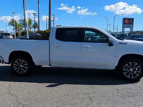 Used 2022 Chevrolet Silverado 1500 RST image 9