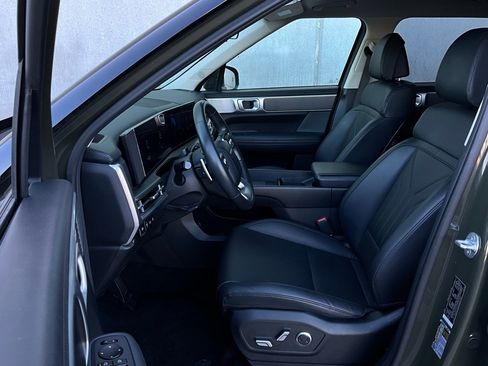 Used 2025 Hyundai Santa Fe SEL image 10