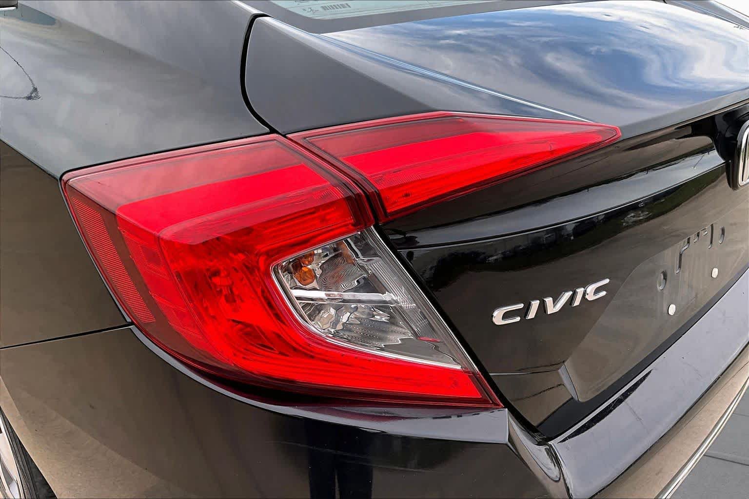 Used 2019 Honda Civic LX image 26
