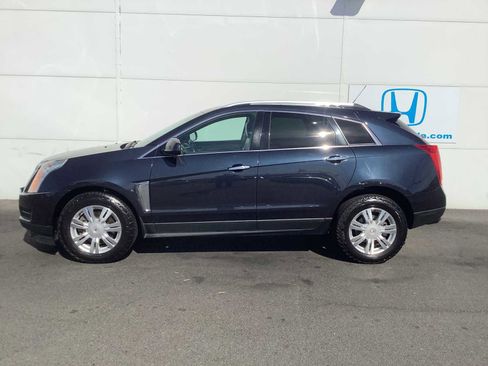Used 2015 Cadillac SRX Luxury w/ Driver Awareness Package image 3