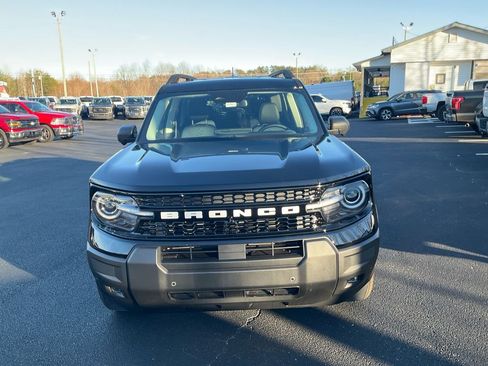 New 2025 Ford Bronco Sport Outer Banks w/ Outer Banks Tech Package+ AWD/4WD image 2