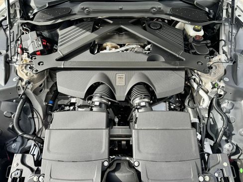Used 2024 Aston Martin DB12 Coupe image 25