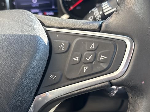 Used 2020 Chevrolet Equinox LT AWD/4WD image 18