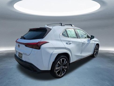 New 2026 Lexus UX 300h FWD w/ Accessory Package (Z2) image 4