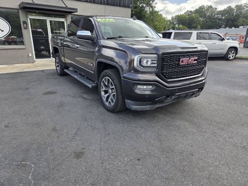 Used 2016 GMC Sierra 1500 SLT w/ All-Terrain Package AWD/4WD image 8