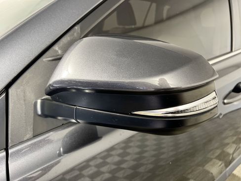 Used 2018 Toyota RAV4 XLE image 13