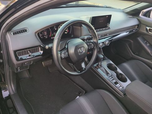 Used 2024 Honda Civic Sport image 10