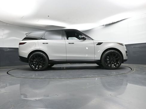 New 2026 Land Rover Range Rover Sport SE AWD/4WD image 28