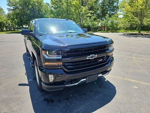 Used 2018 Chevrolet Silverado 1500 LT w/ All Star Edition AWD/4WD image 7