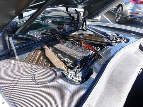 Used 2022 Chevrolet Corvette Stingray Coupe w/ Z51 Performance Package image 35