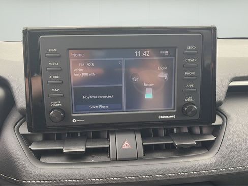 Used 2022 Toyota RAV4 XLE w/ Convenience Package AWD/4WD image 29