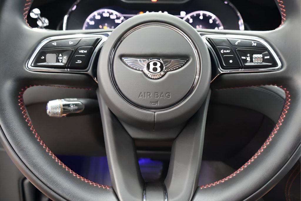 Used 2022 Bentley Continental GT AWD/4WD image 25
