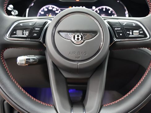 Used 2022 Bentley Continental GT AWD/4WD image 25