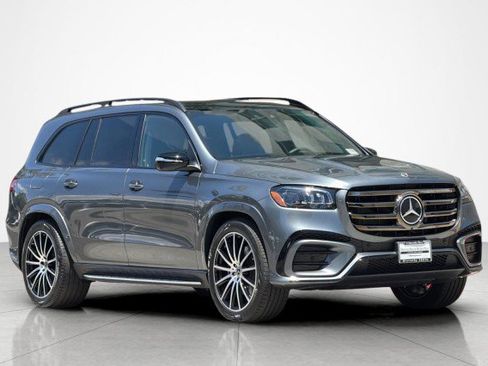 Used 2026 Mercedes-Benz GLS 450 4MATIC image 7