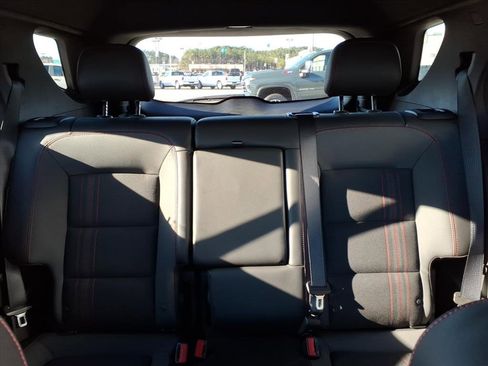 Used 2022 Chevrolet Equinox RS w/ Infotainment Package image 24