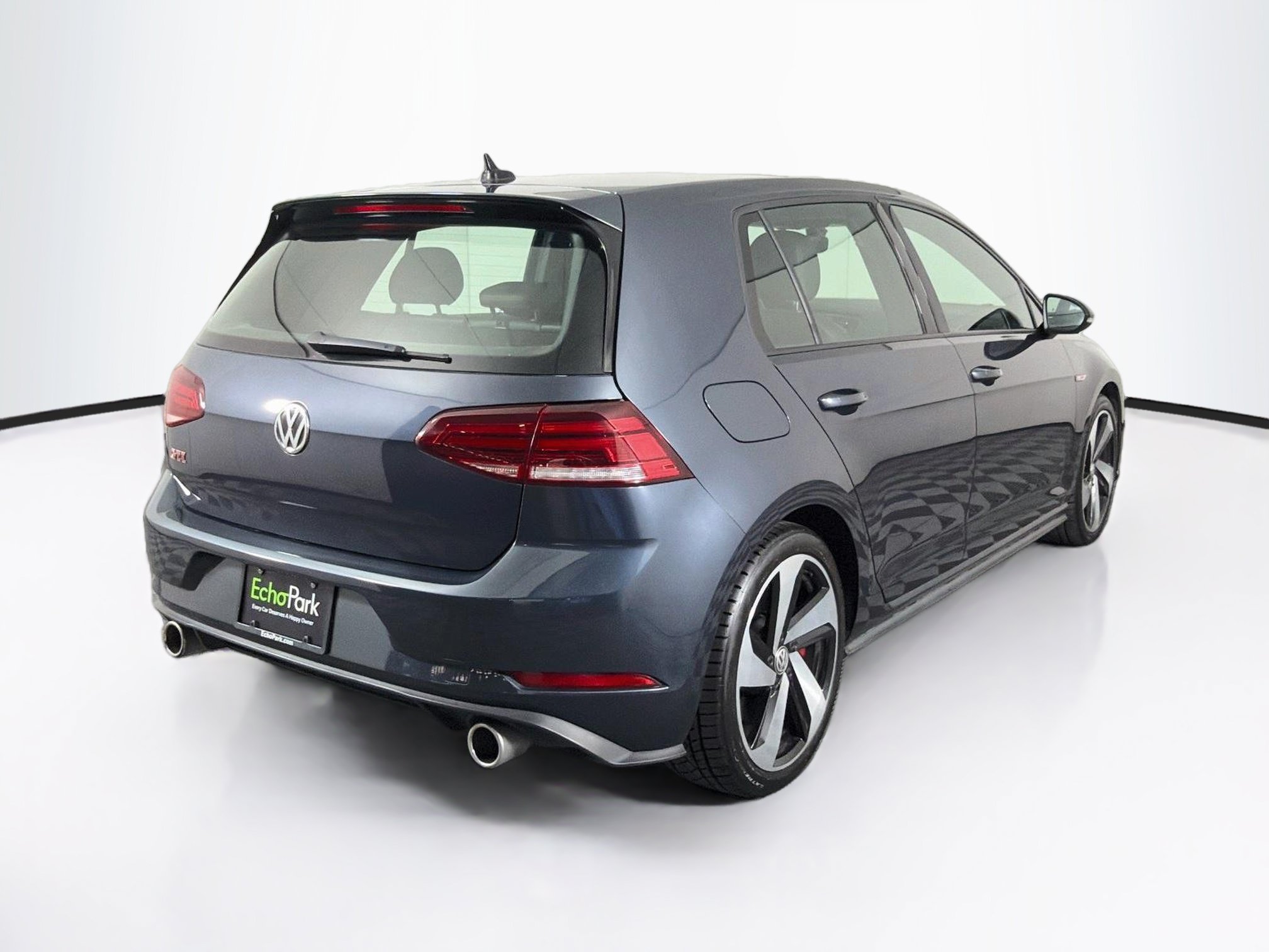 Used 2019 Volkswagen GTI SE FWD image 9