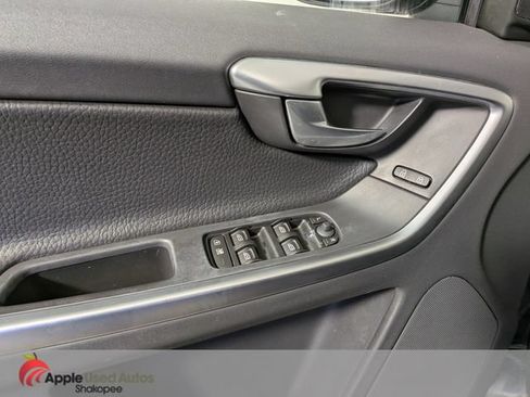 Used 2010 Volvo XC60 3.2 AWD/4WD image 13