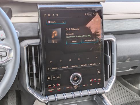 New 2026 GMC Acadia Elevation FWD image 19
