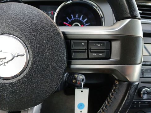 Used 2013 Ford Mustang GT w/ Brembo Brake Pkg RWD image 25