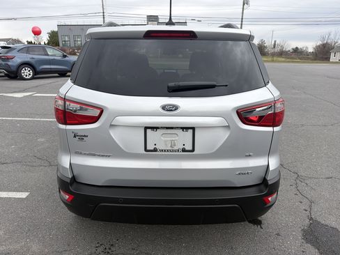 Used 2020 Ford EcoSport SE w/ SE Convenience Package image 4