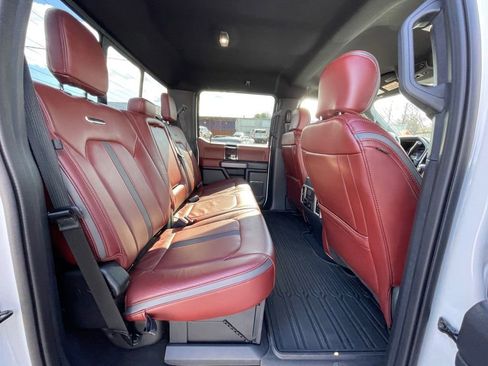 Used 2022 Ford F350 Platinum image 22