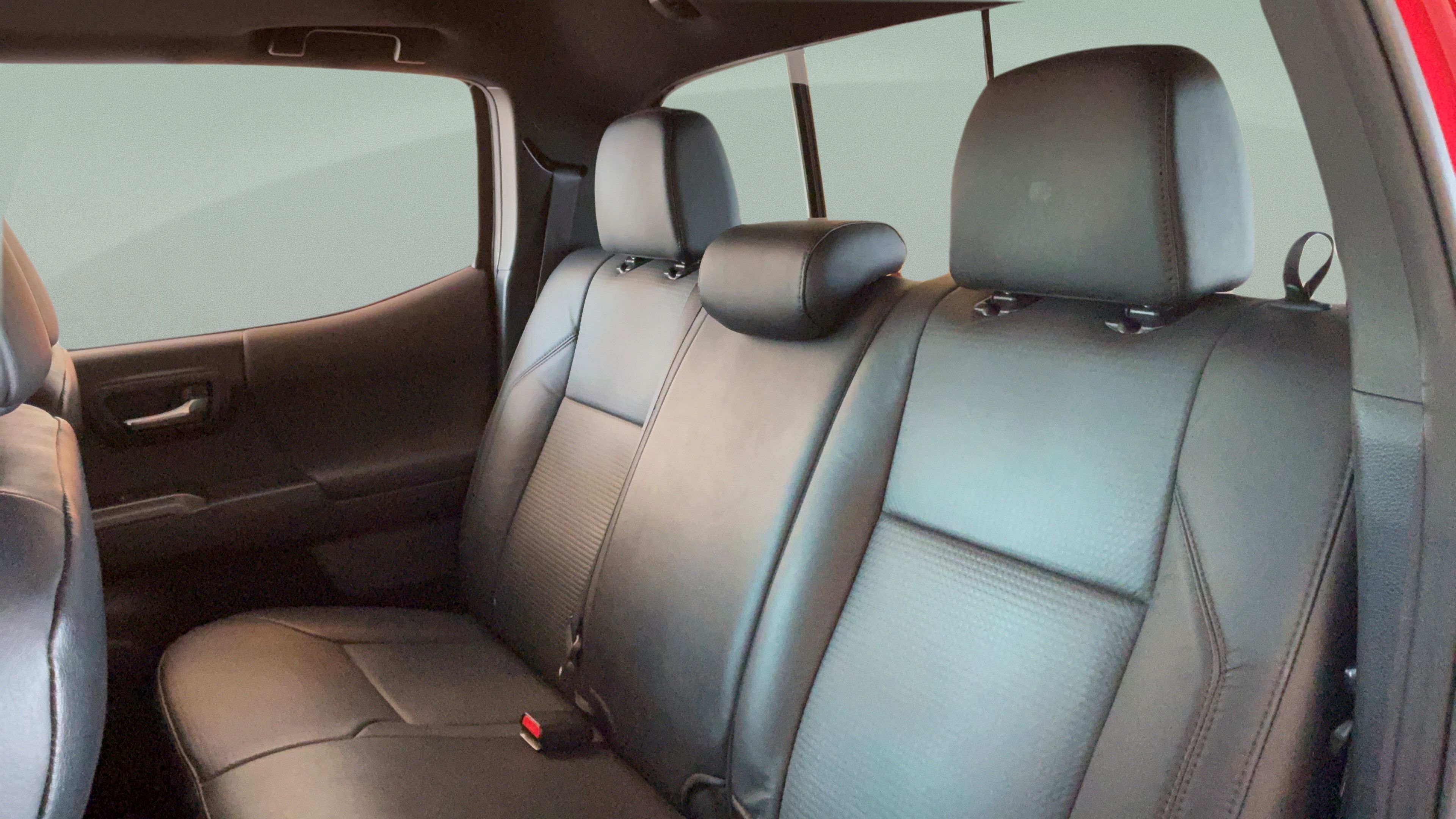 Used 2021 Toyota Tacoma TRD Sport w/ TRD Premium Sport Package RWD image 29