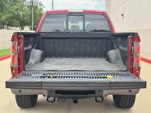 Used 2014 Ford F150 Raptor w/ Equipment Group 801A Luxury AWD/4WD image 44