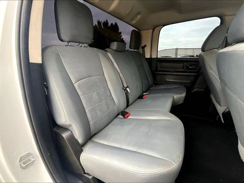 Used 2019 RAM 1500 Express w/ Express Value Package RWD image 28