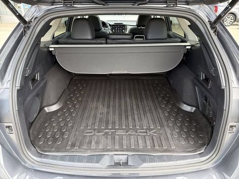 Used 2023 Subaru Outback Limited AWD/4WD image 25