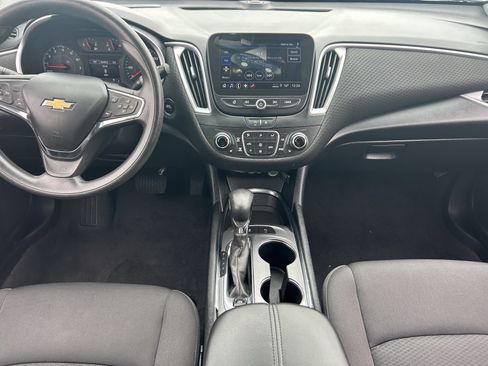 Certified 2024 Chevrolet Malibu LT FWD image 15