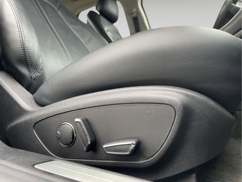 Used 2015 Lincoln MKZ Hybrid w/ Equipment Group 202A Reserve image 9