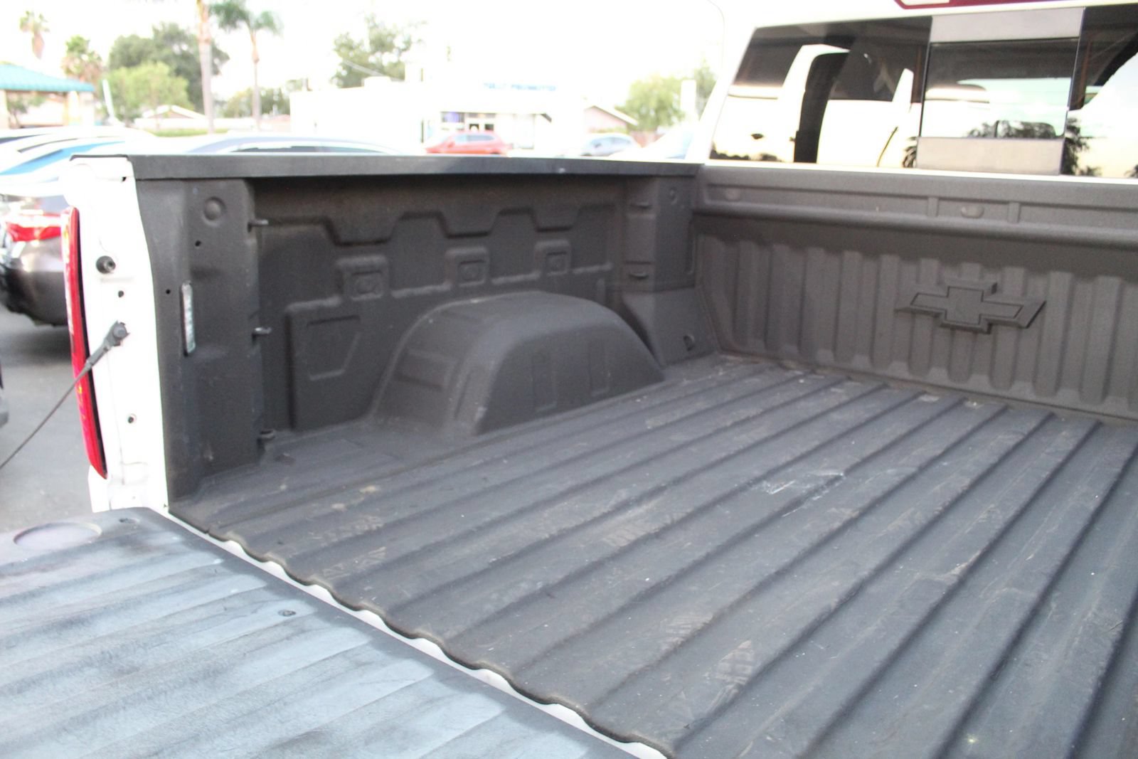Used 2020 Chevrolet Silverado 1500 LT w/ All-Star Edition AWD/4WD image 30