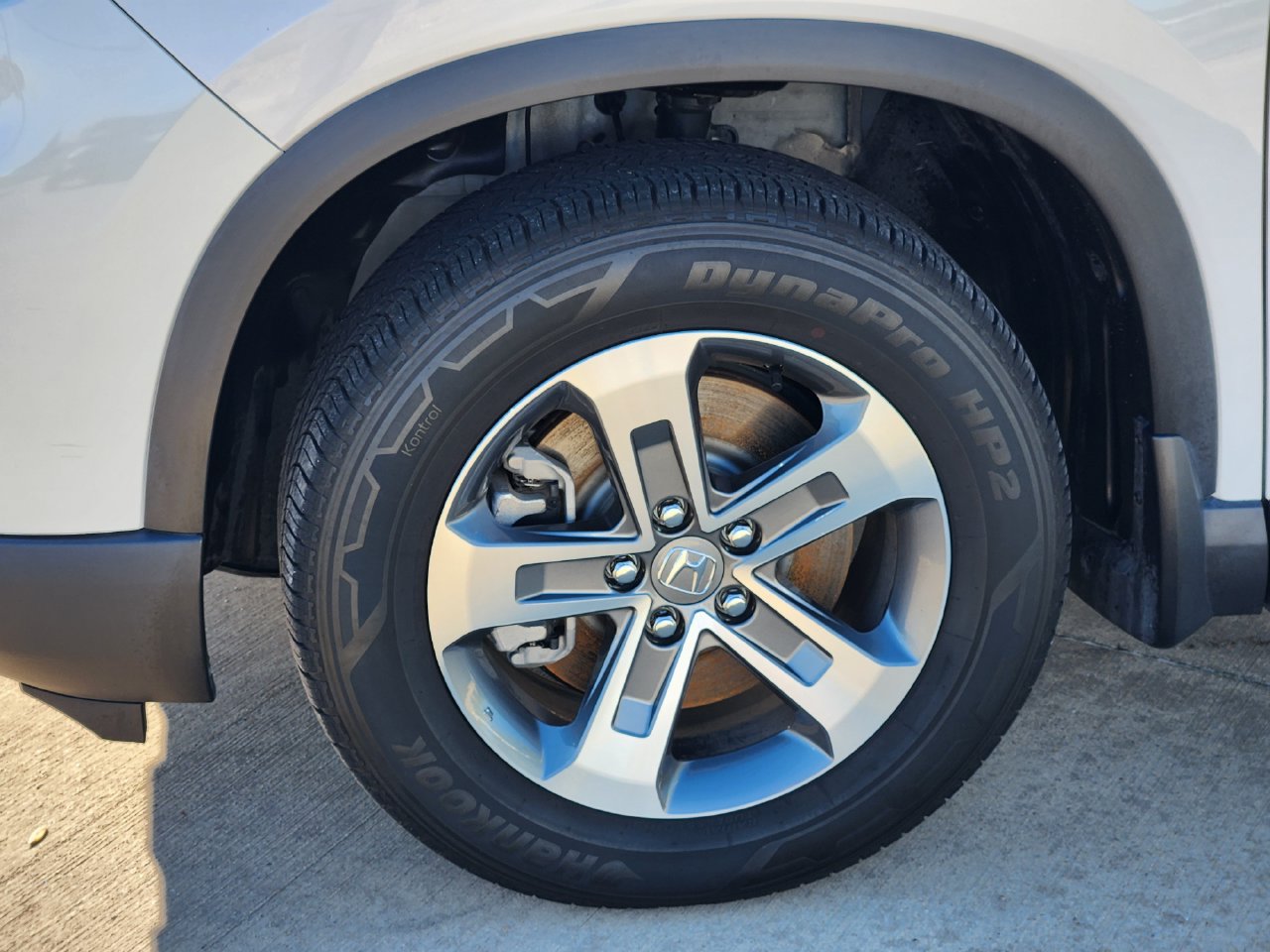 Used 2025 Honda Pilot EX-L image 11