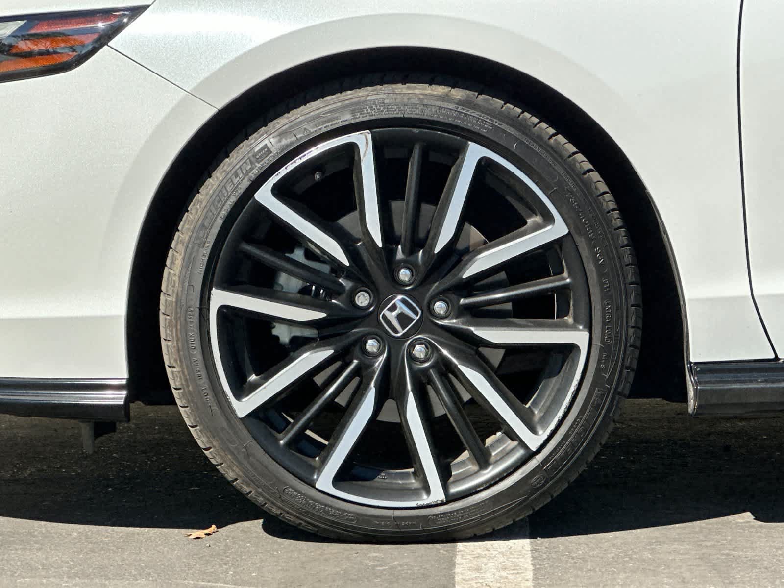 Used 2023 Honda Accord Touring image 26