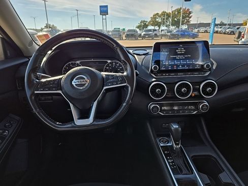 Used 2021 Nissan Sentra SV w/ Trunk Package image 15