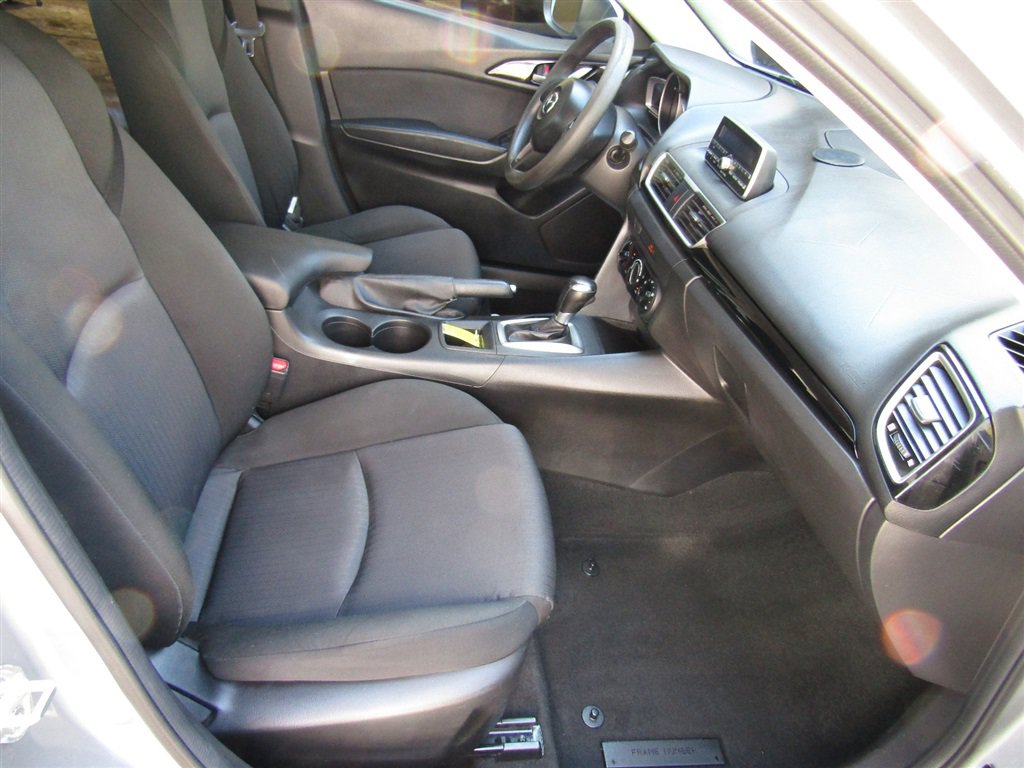 Used 2014 MAZDA MAZDA3 i Sport FWD image 18