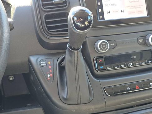 Used 2025 RAM ProMaster 2500 w/ Convenience Group FWD image 39