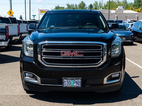Used 2019 GMC Yukon XL SLT w/ Open Road Package AWD/4WD image 2