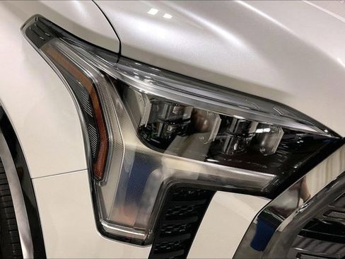 New 2026 Toyota Tundra Platinum AWD/4WD image 33