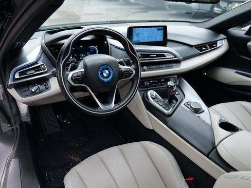 Used 2015 BMW i8 image 15