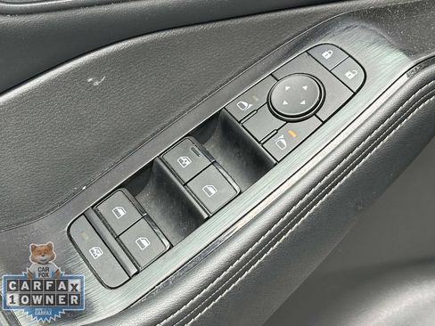 Used 2025 Nissan Rogue SV AWD/4WD image 19