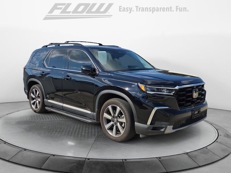 Used 2024 Honda Pilot Elite image 1