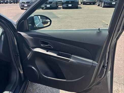 Used 2013 Chevrolet Cruze LT FWD image 26