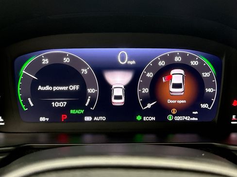 Used 2025 Honda Accord EX-L image 10