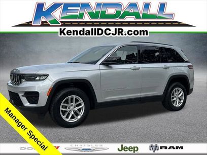 Certified 2024 Jeep Grand Cherokee Laredo X w/ Trailer Tow Package
