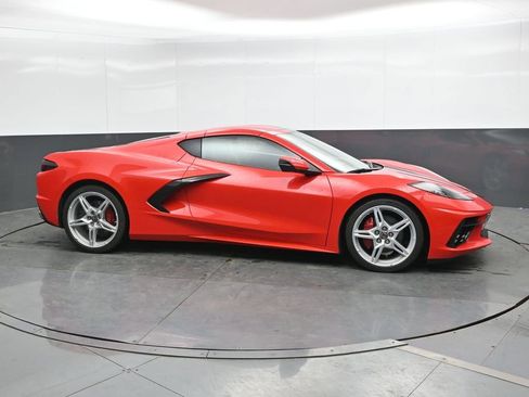Used 2020 Chevrolet Corvette Stingray Premium Cpe w/ 3LT Preferred Equipment Group RWD image 3