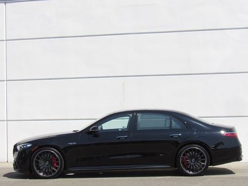 Used 2025 Mercedes-Benz S 63 AMG S image 4