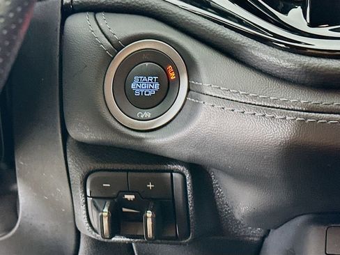 Certified 2024 Dodge Durango SXT image 23