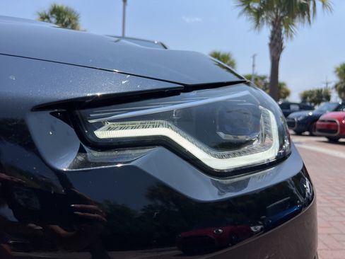 Used 2023 BMW 230i Coupe w/ Premium Package RWD image 6